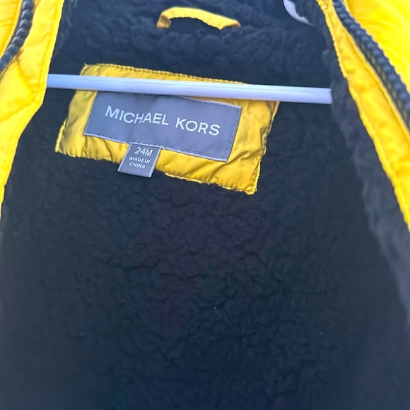 NEW MICHAEL KORS UNISEX BABY JACKET SIZE 24 Mos - Picture 3 of 7